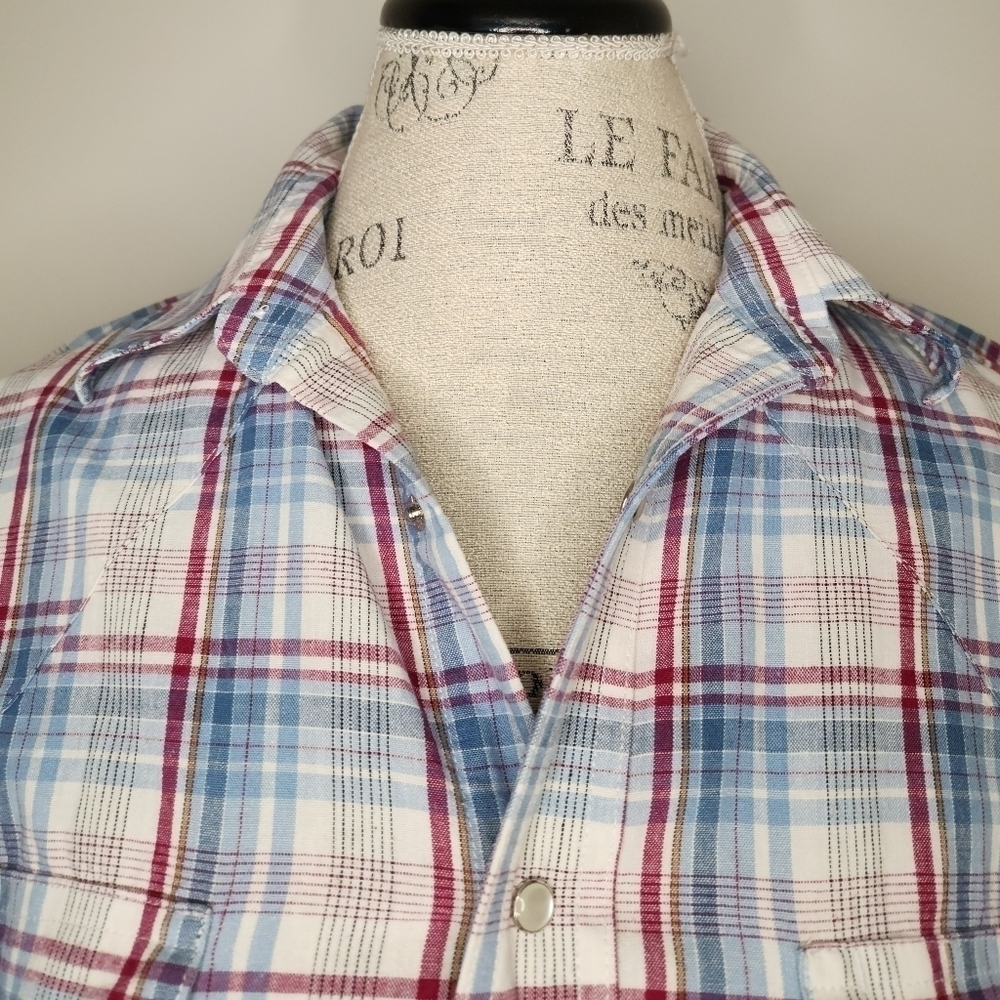 Vintage Short Sleeve Cotton Plaid Buttondown Shirt